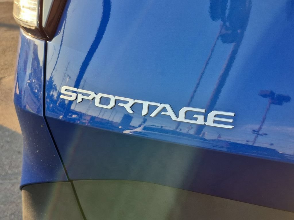 Certified 2023 Kia Sportage EX FWD image 32