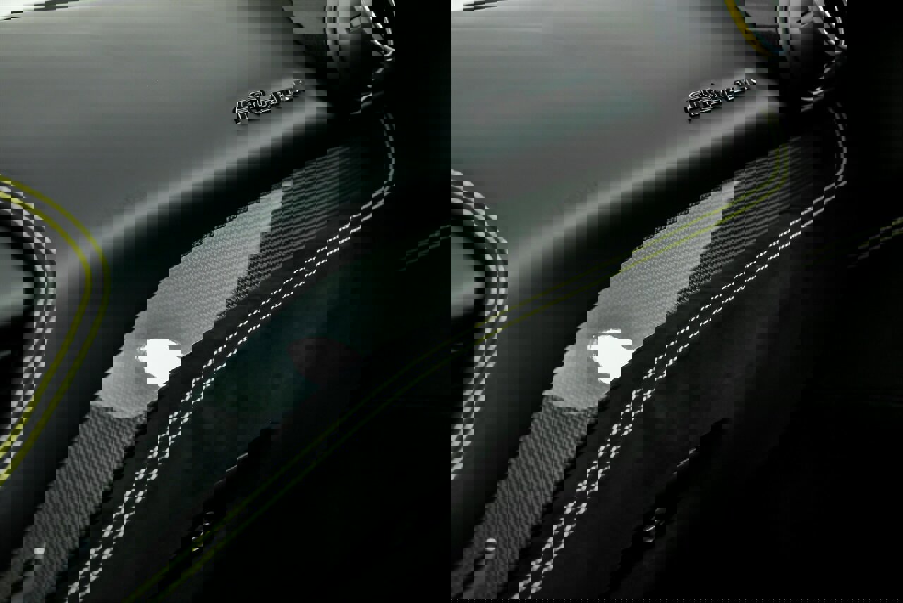 Used 2021 Ferrari F8 Tributo image 34