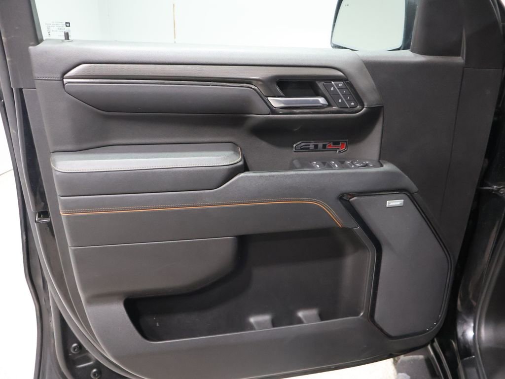 Used 2024 GMC Sierra 1500 AT4 w/ Technology Package image 16
