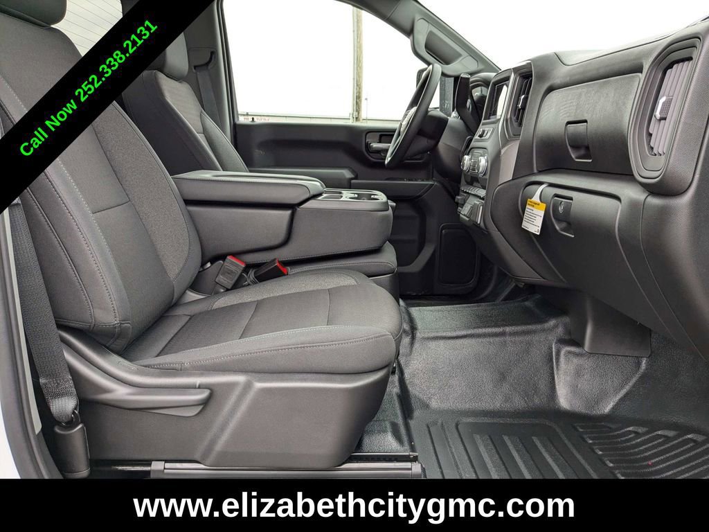 New 2025 GMC Sierra 2500 Pro image 17