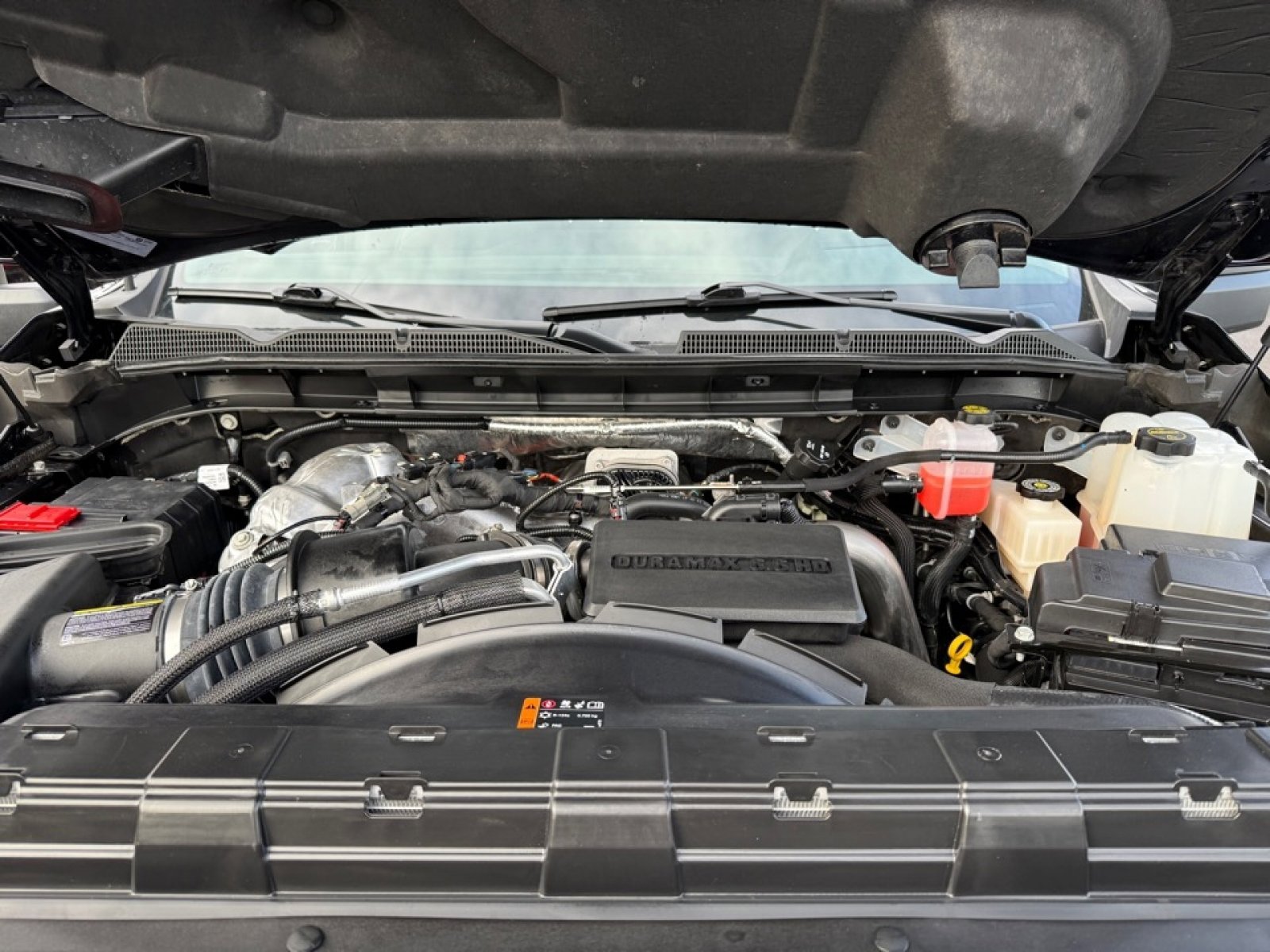 Used 2025 GMC Sierra 2500 Denali w/ Technology Package image 42