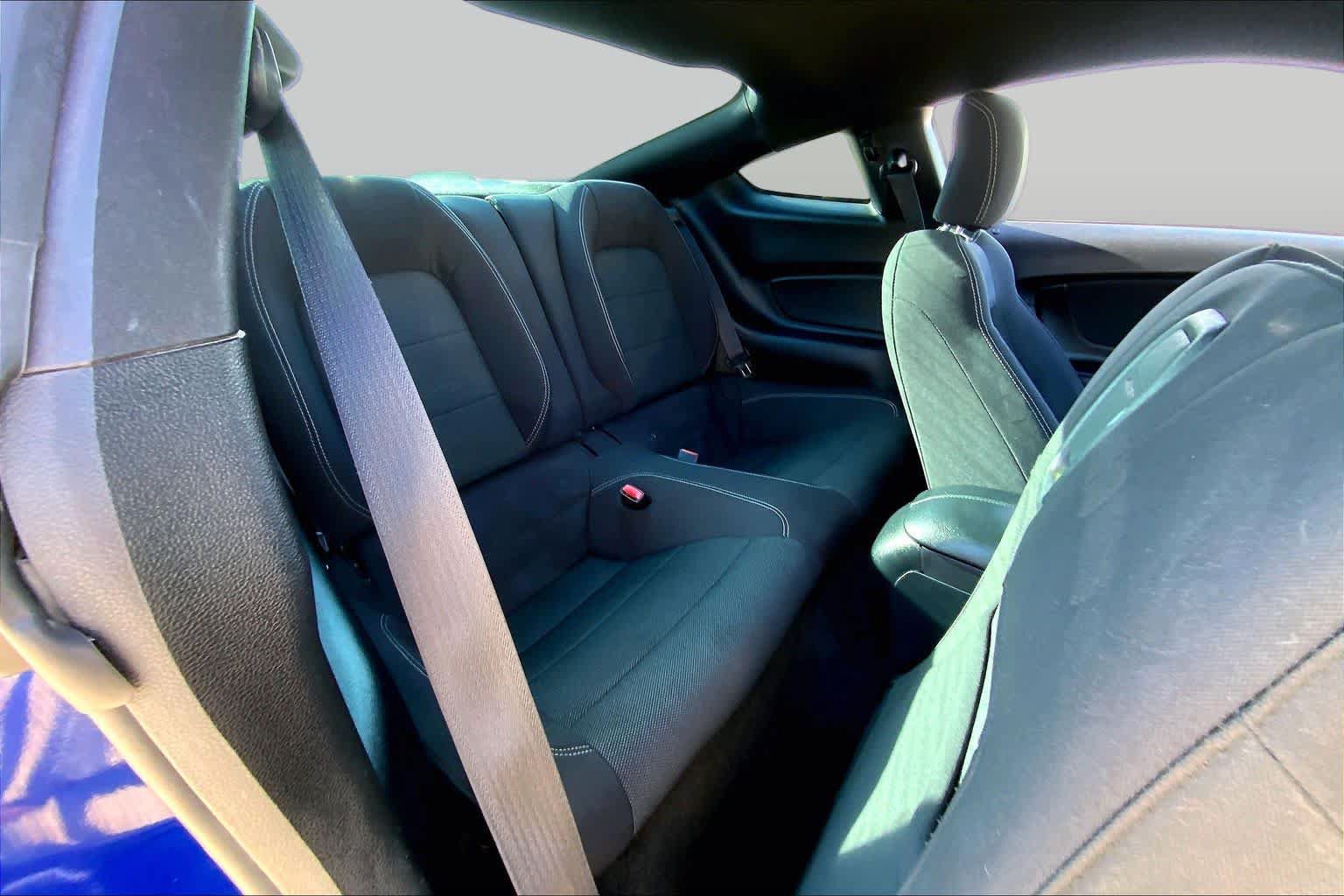 Used 2016 Ford Mustang Coupe w/ Equipment Group 051A RWD image 20