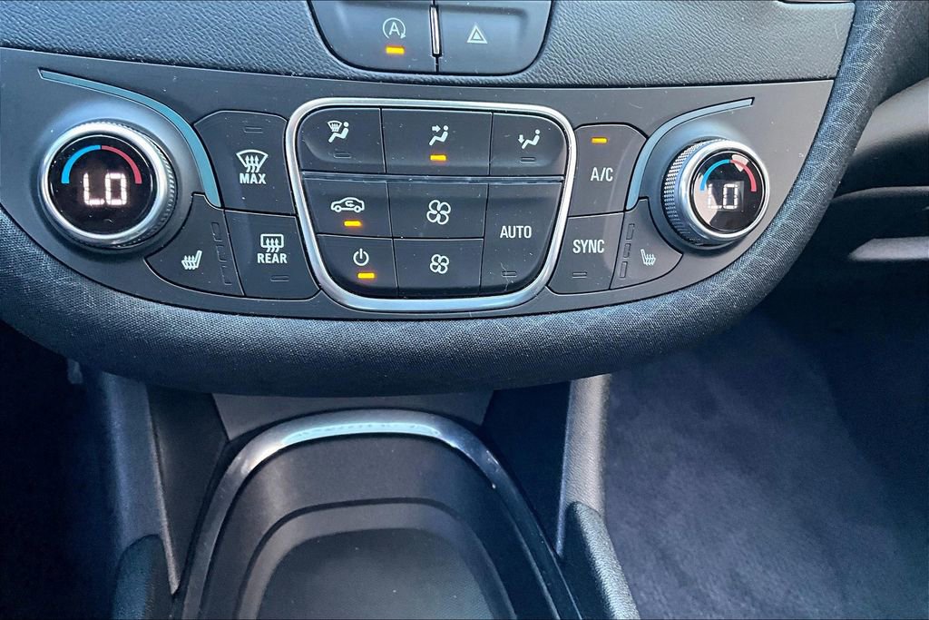 Used 2023 Chevrolet Malibu LT image 15