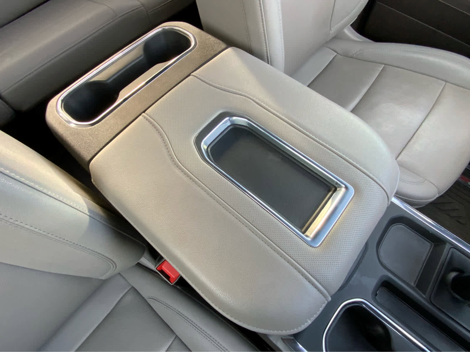 Used 2022 Chevrolet Silverado 1500 LTZ w/ LTZ Convenience Package II image 34