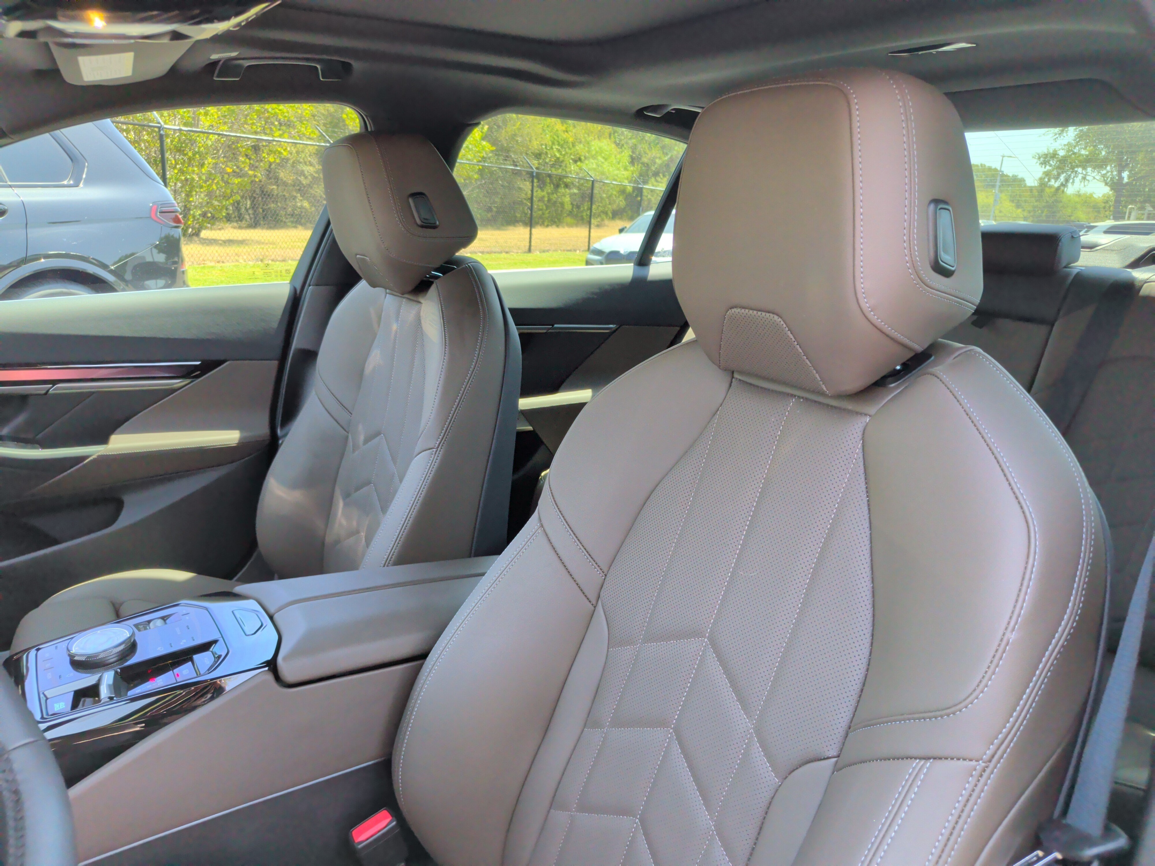 Certified 2026 BMW i5 eDrive40 RWD image 27