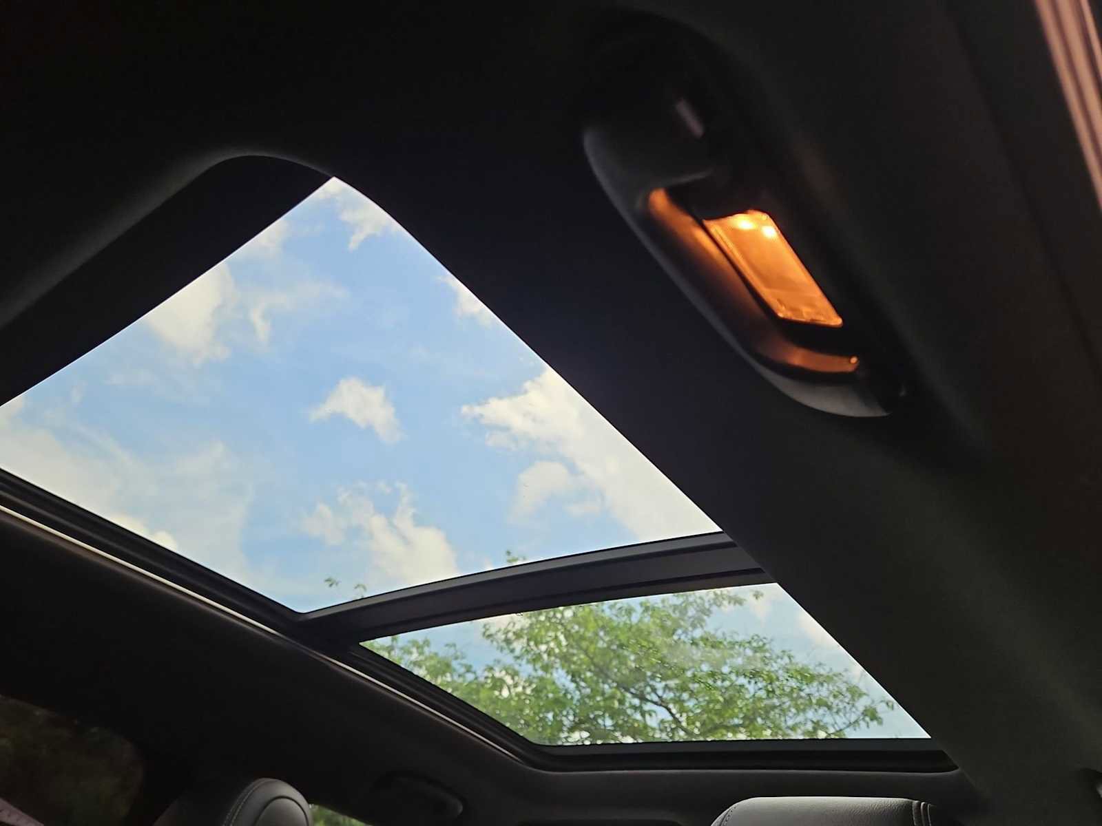 Used 2021 Chevrolet TrailBlazer ACTIV w/ Sun and Liftgate Package image 23