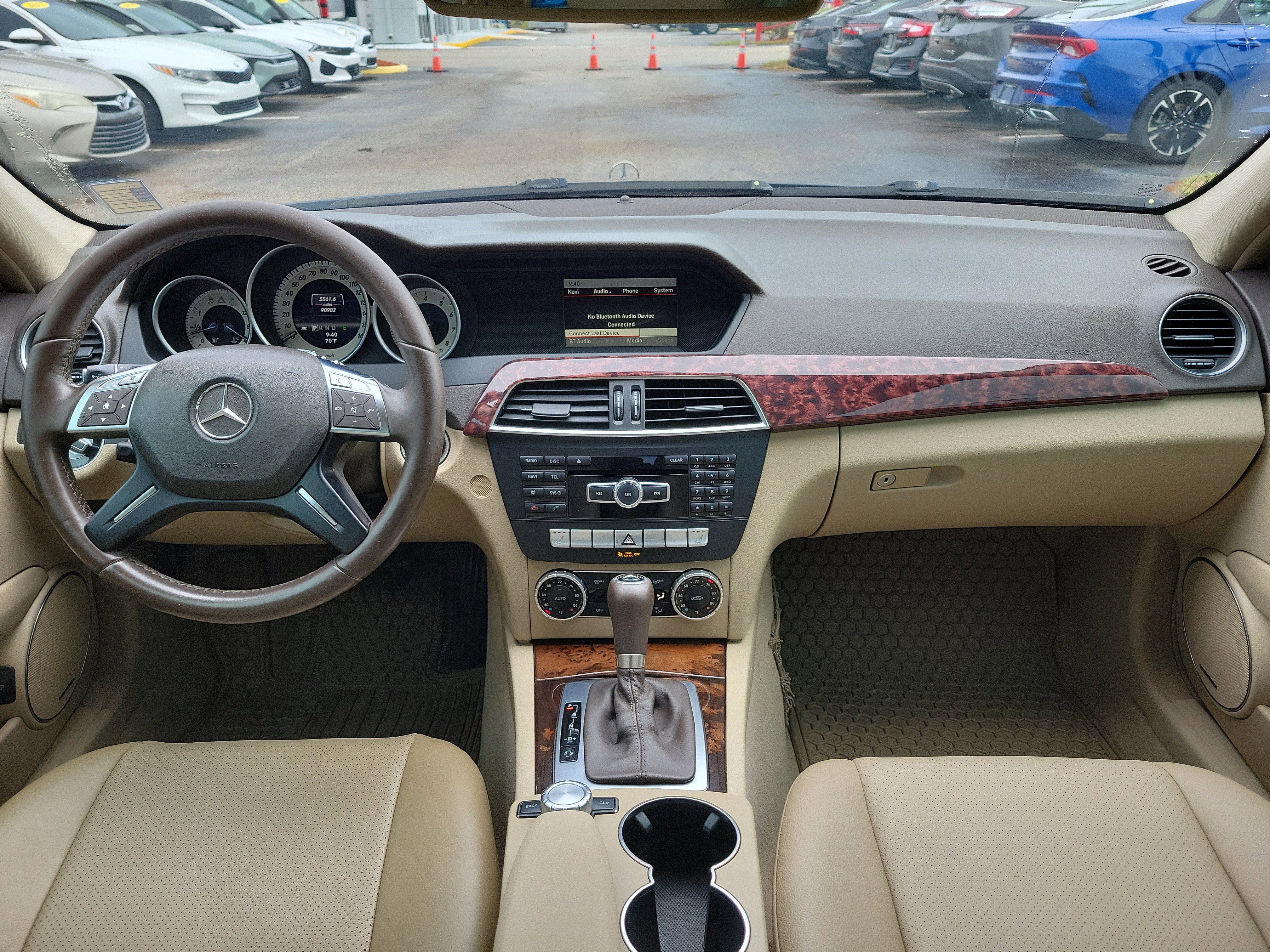 Used 2013 Mercedes-Benz C 250 Sedan image 15