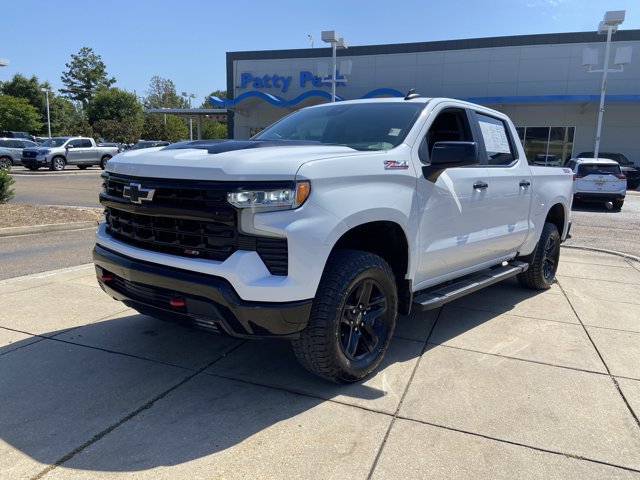 Used 2023 Chevrolet Silverado 1500 LT Trail Boss w/ Protection Package AWD/4WD image 4