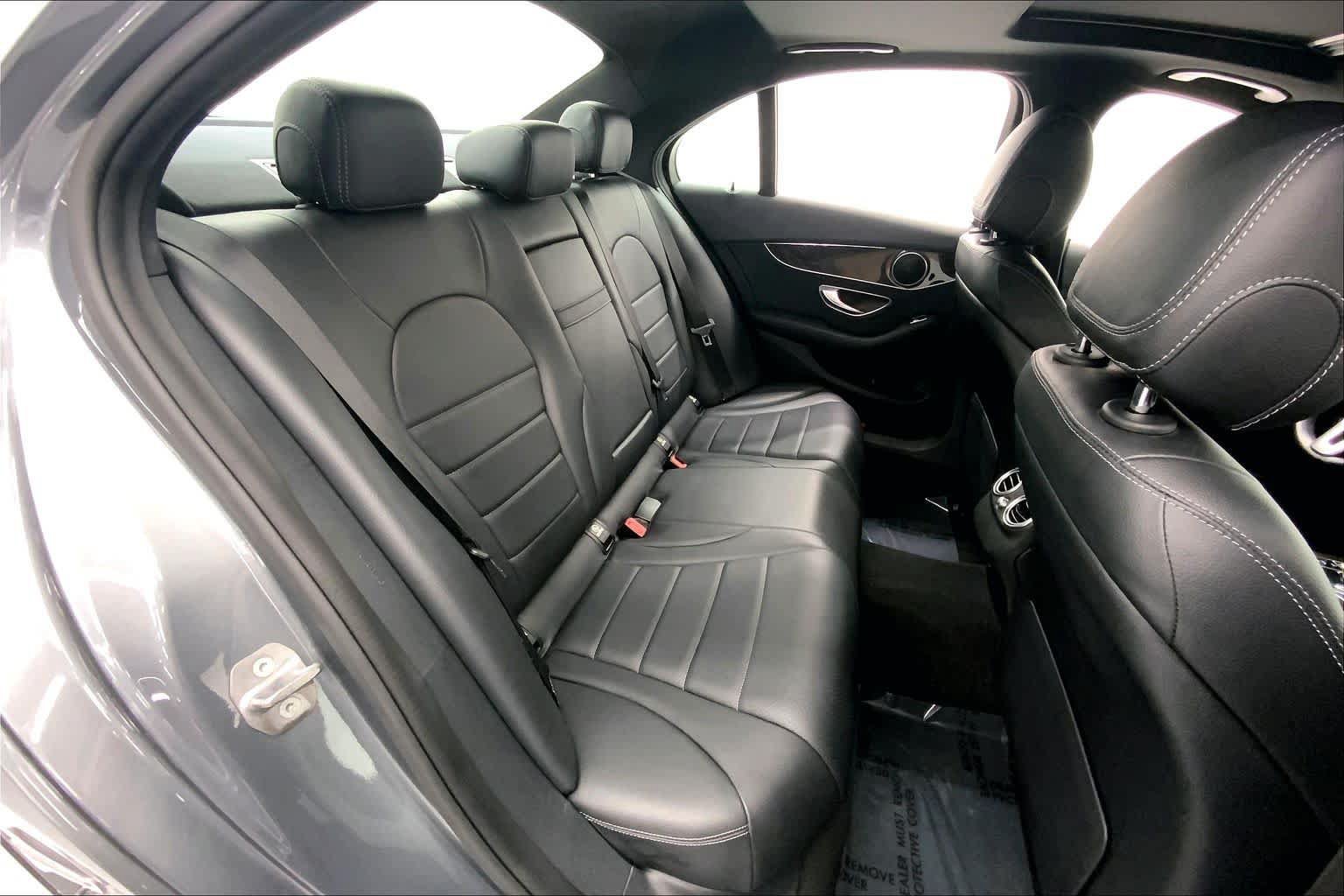 Used 2019 Mercedes-Benz C 300 Sedan image 13