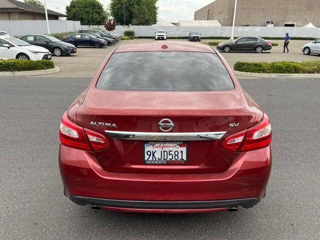 Used 2016 Nissan Altima 2.5 SV FWD image 6