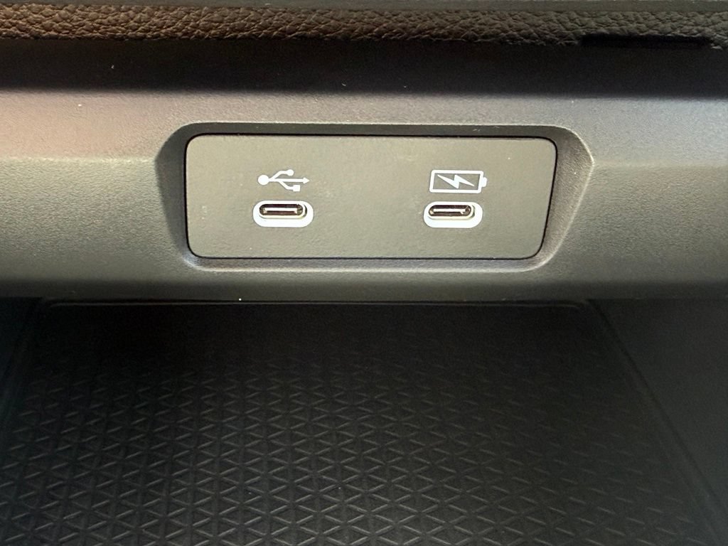 Certified 2025 Honda Accord LX image 27