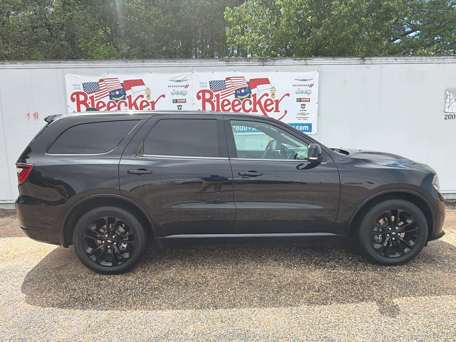 Used 2020 Dodge Durango R/T w/ Blacktop Package AWD/4WD image 2