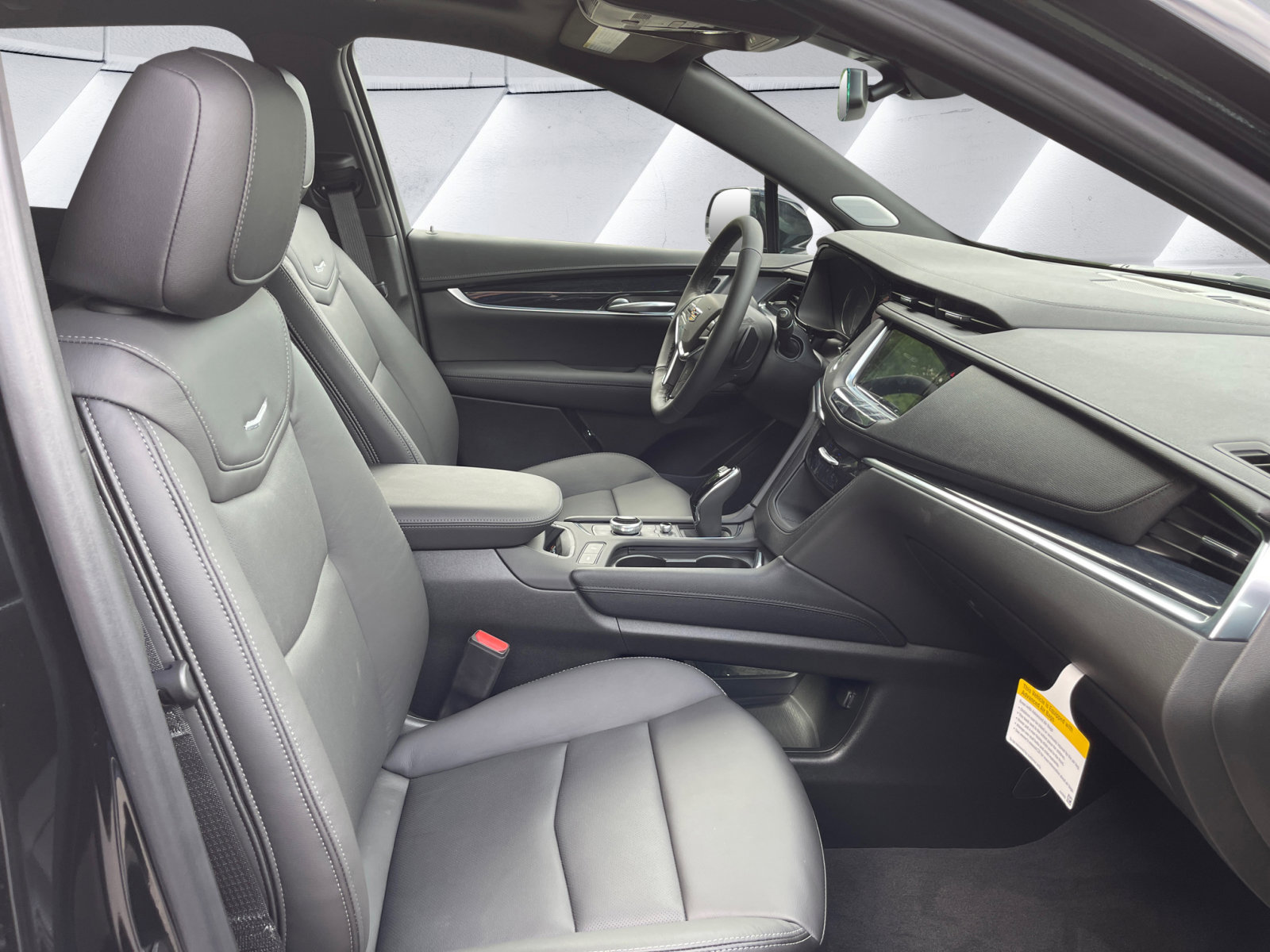 New 2025 Cadillac XT5 Premium Luxury image 16