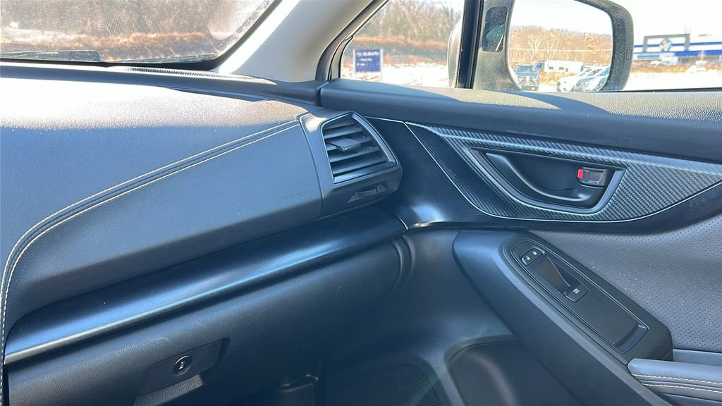 Used 2022 Subaru Crosstrek 2.5i Sport w/ Moonroof Package image 19