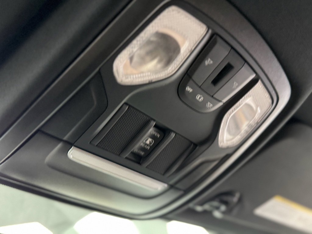 Used 2022 RAM 3500 Tradesman image 26