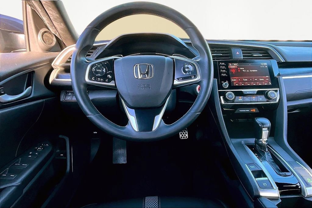 Used 2020 Honda Civic Sport image 9