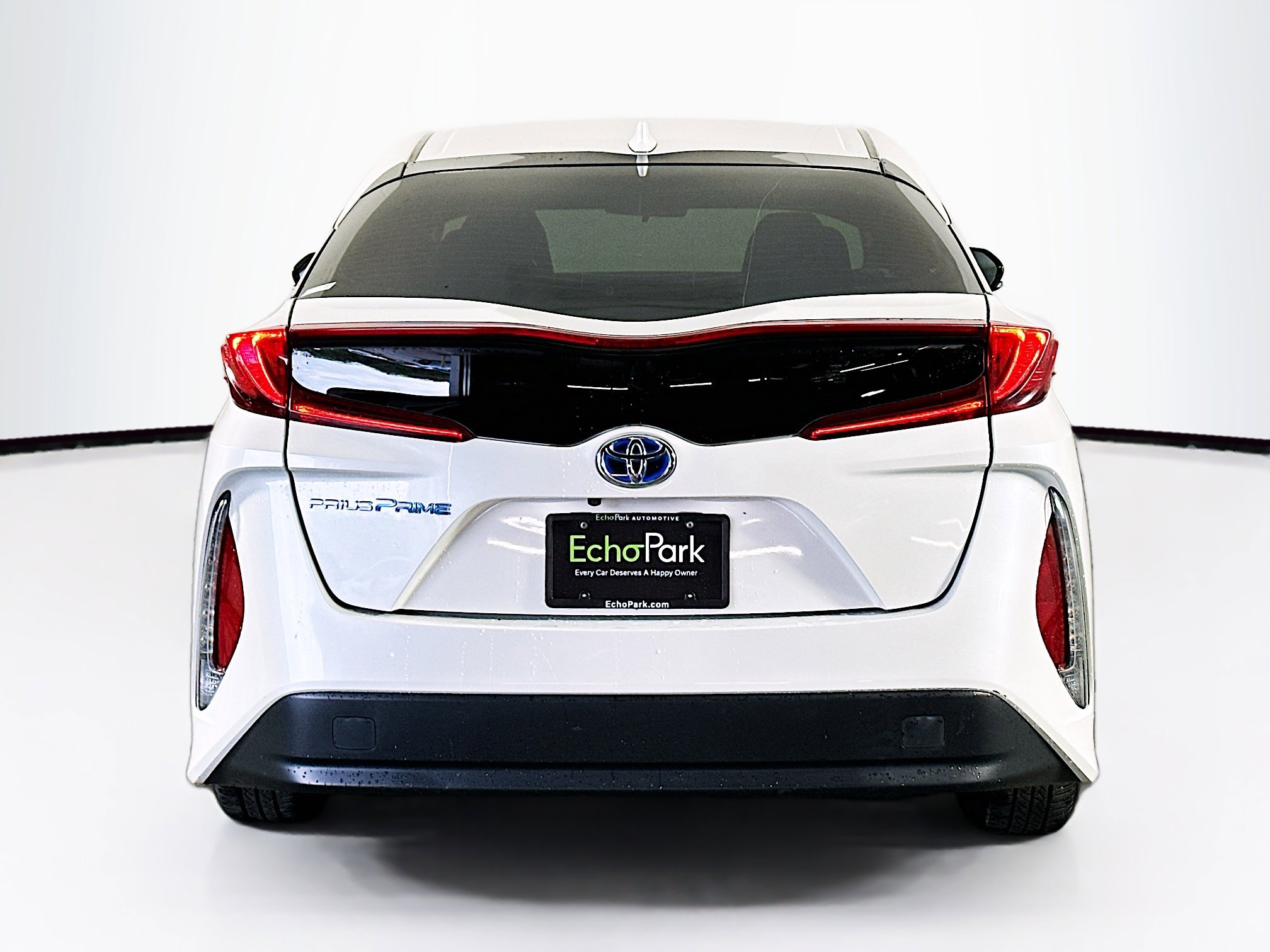 Used 2018 Toyota Prius Prime Premium FWD image 7