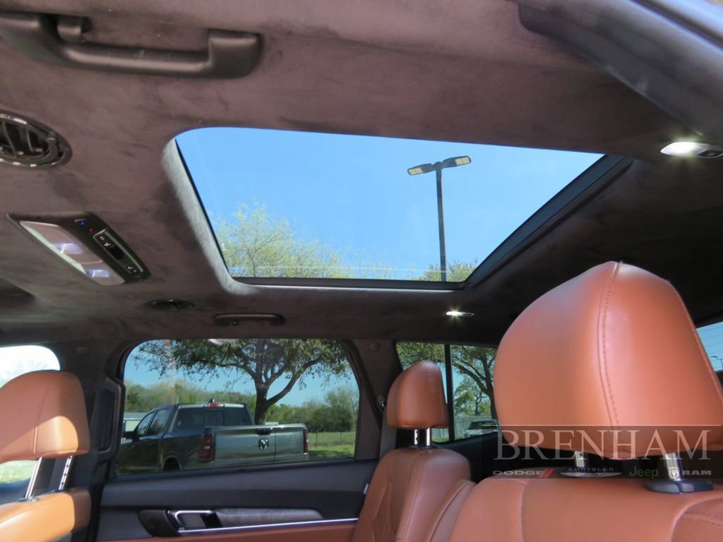 Used 2024 Kia Telluride SX Prestige X-Line image 20
