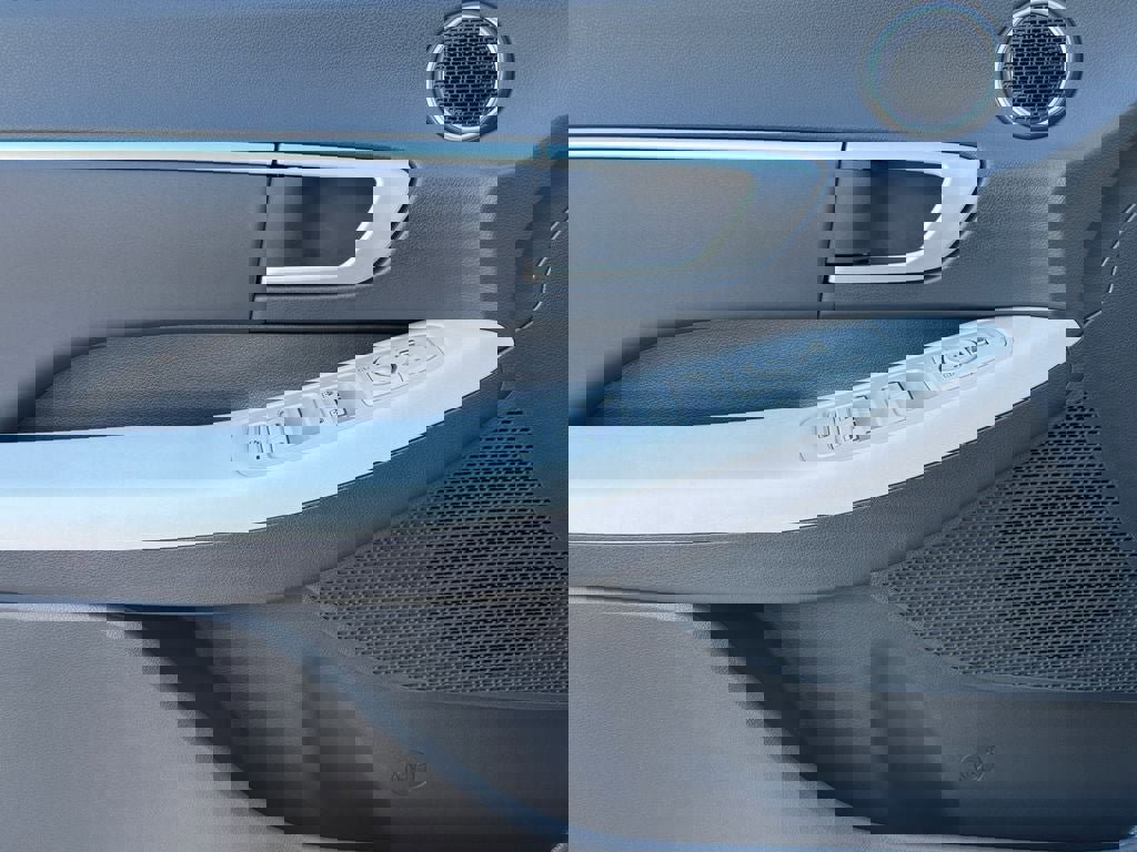 New 2025 Hyundai Sonata SEL image 11