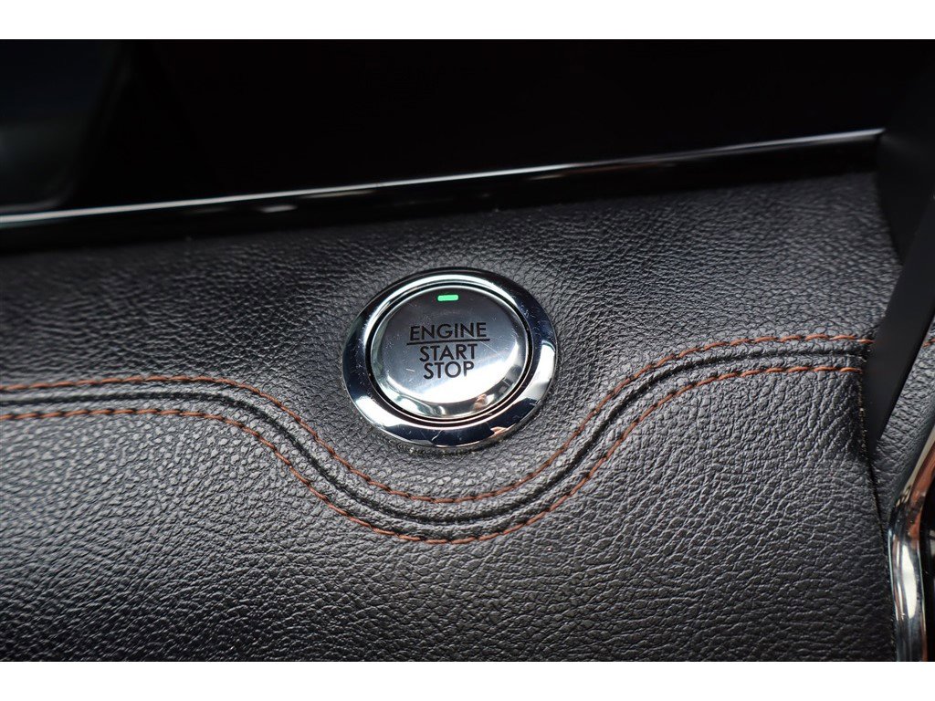 Used 2019 Lincoln Navigator Reserve image 44