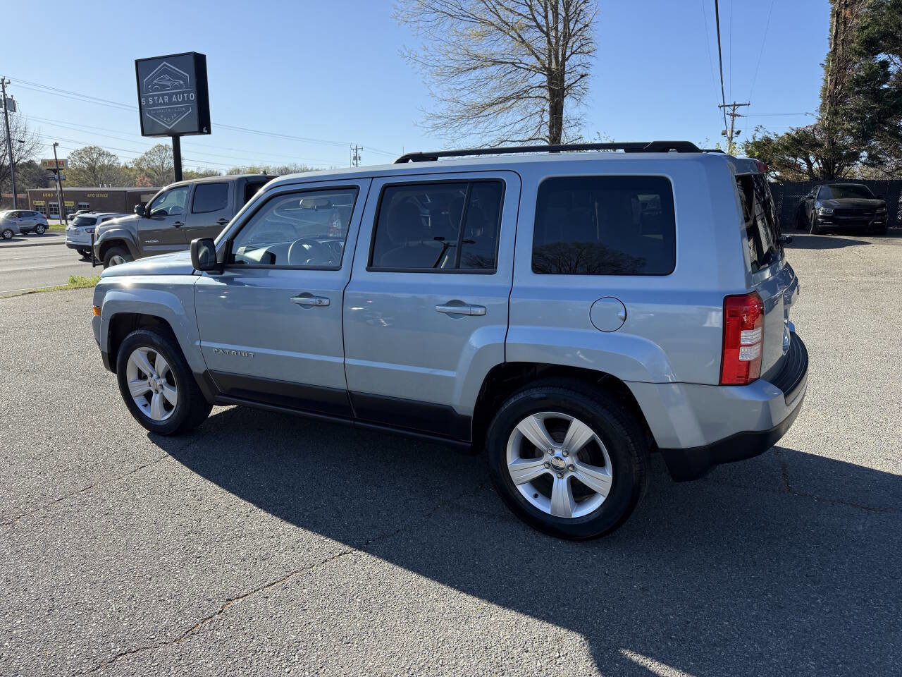 Used 2014 Jeep Patriot Sport w/ Power Value Group image 7