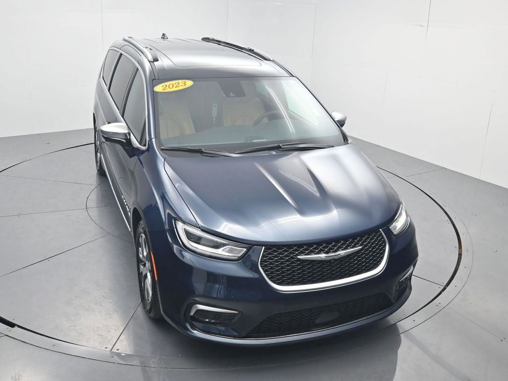 Used 2023 Chrysler Pacifica Pinnacle image 56