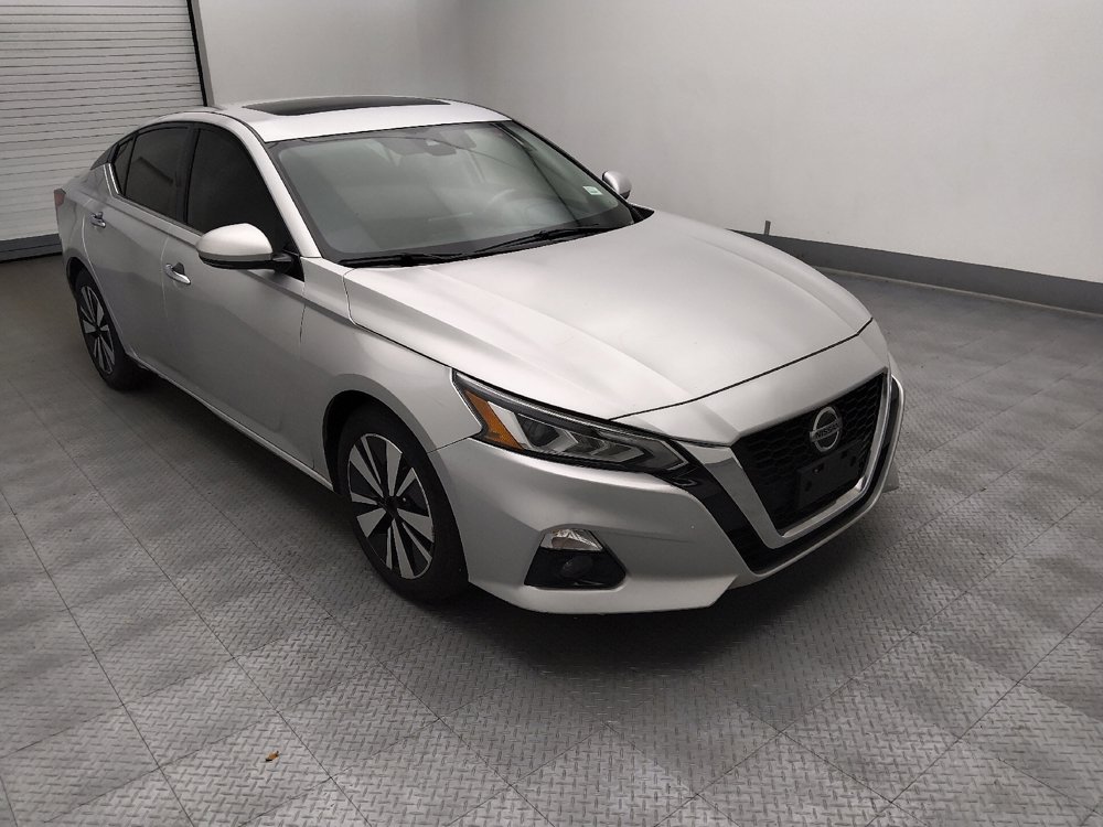 Used 2019 Nissan Altima 2.5 SL FWD image 13