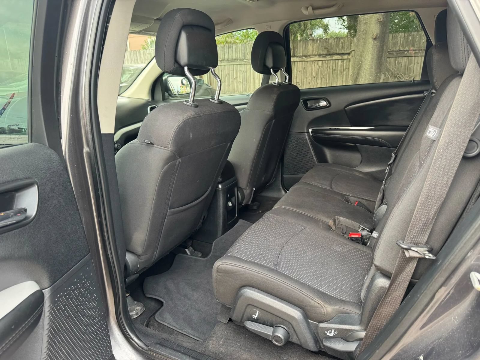 Used 2018 Dodge Journey SE w/ Popular Equipment Group FWD image 20