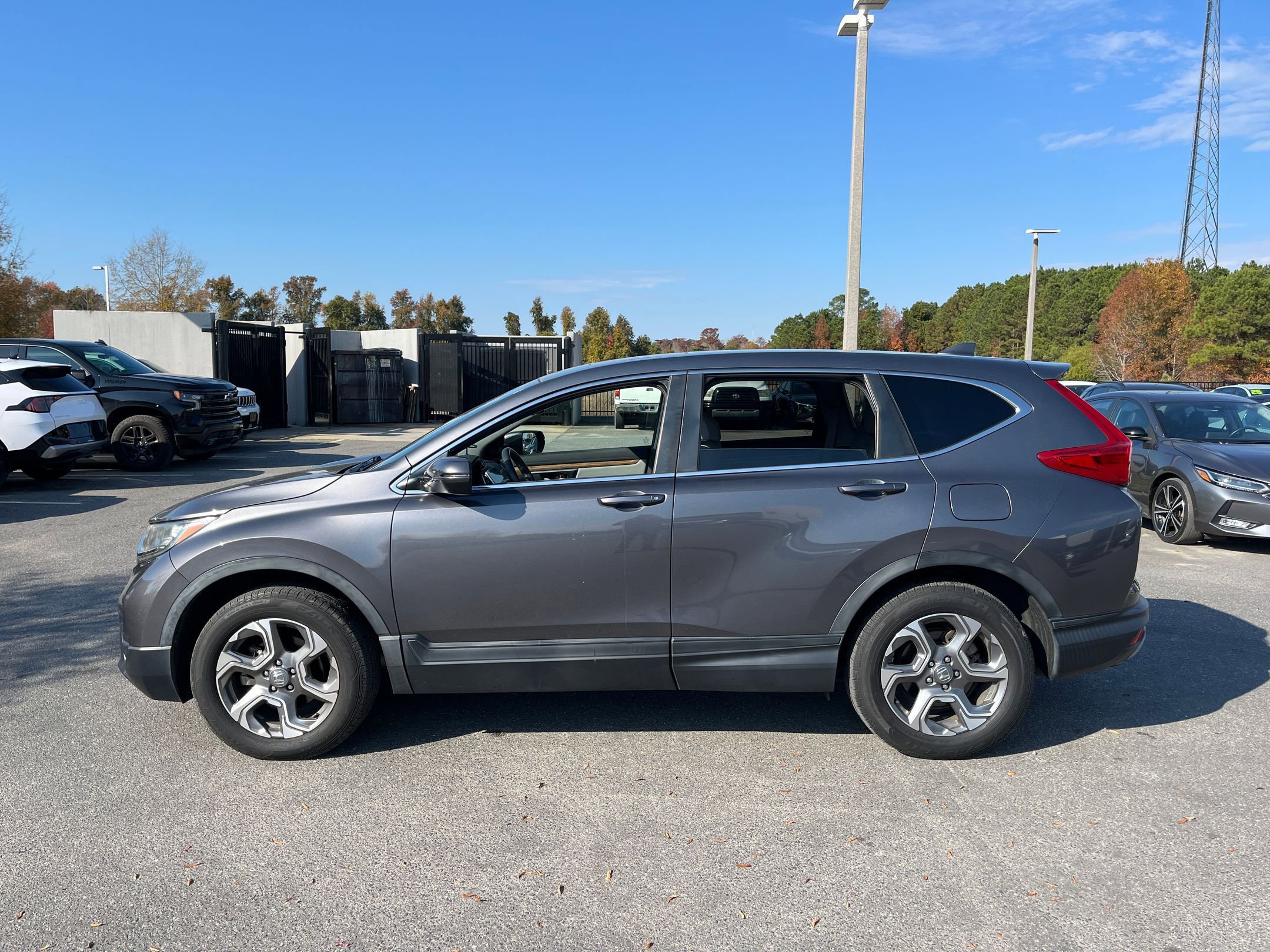 Used 2019 Honda CR-V EX-L image 6
