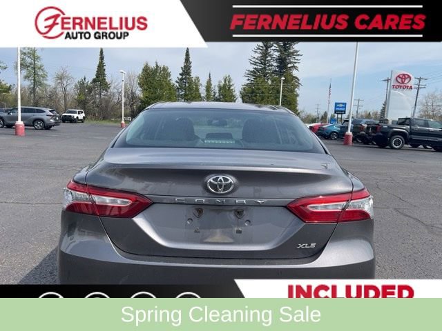 Used 2018 Toyota Camry XLE FWD image 6
