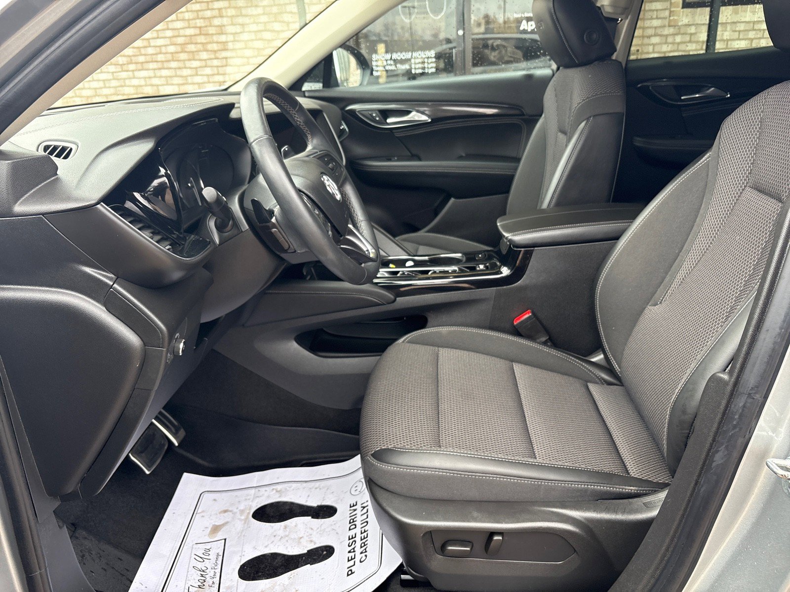 Used 2023 Buick Envision Preferred w/ Sport Touring Package image 3