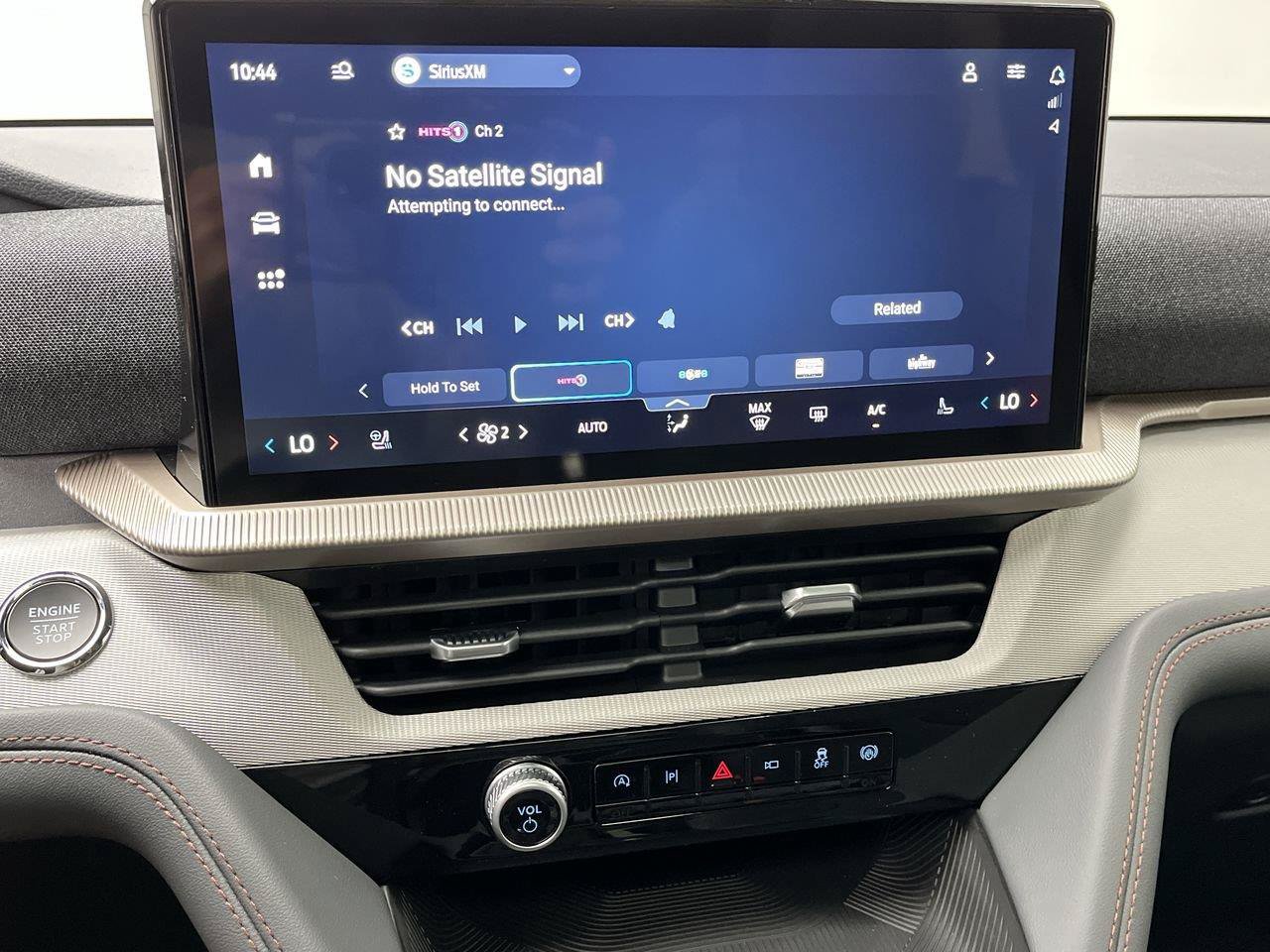New 2027 Ford Explorer Active w/ Active Comfort Package AWD/4WD image 21