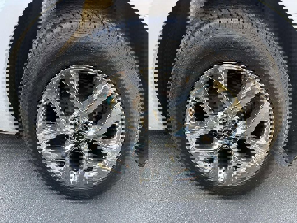 Used 2019 Kia Sorento SX image 7