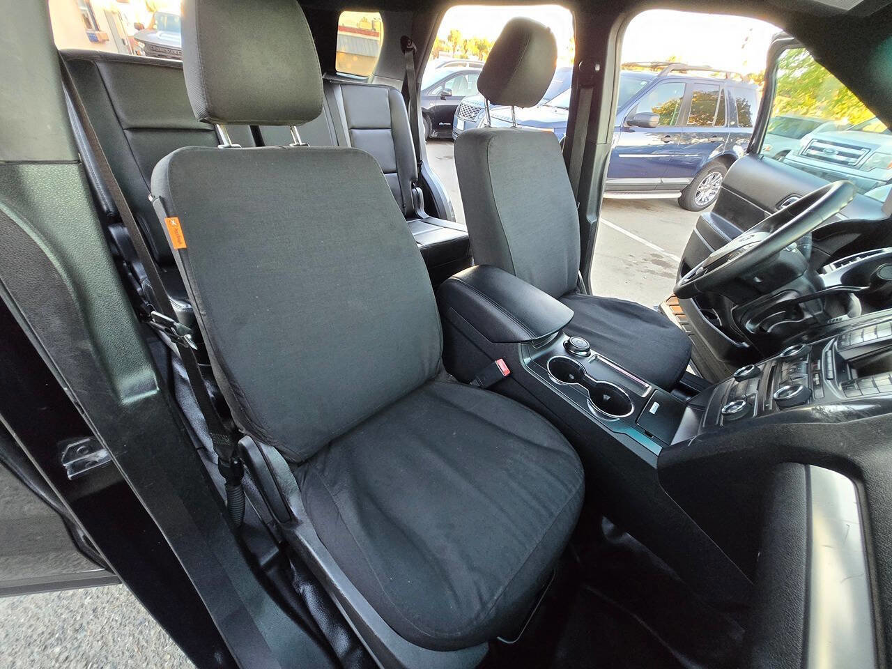 Used 2016 Ford Explorer 4WD Police Interceptor image 37
