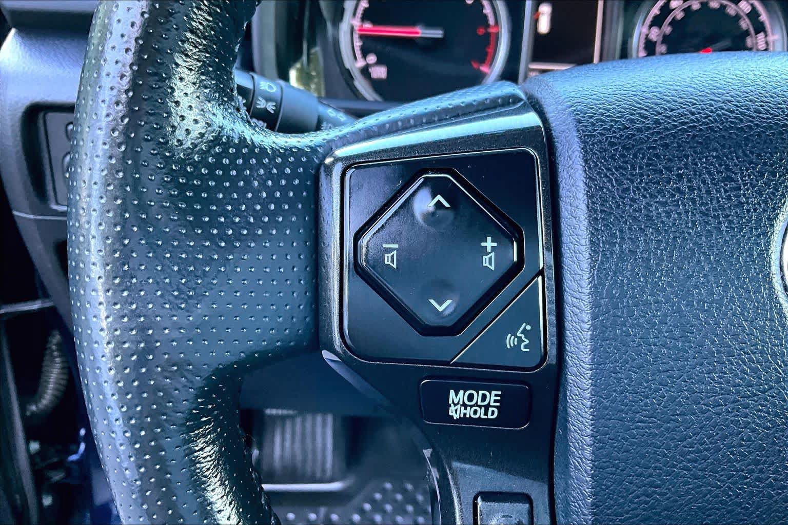 Certified 2023 Toyota 4Runner TRD Off-Road Premium w/ Moonroof Package AWD/4WD image 23