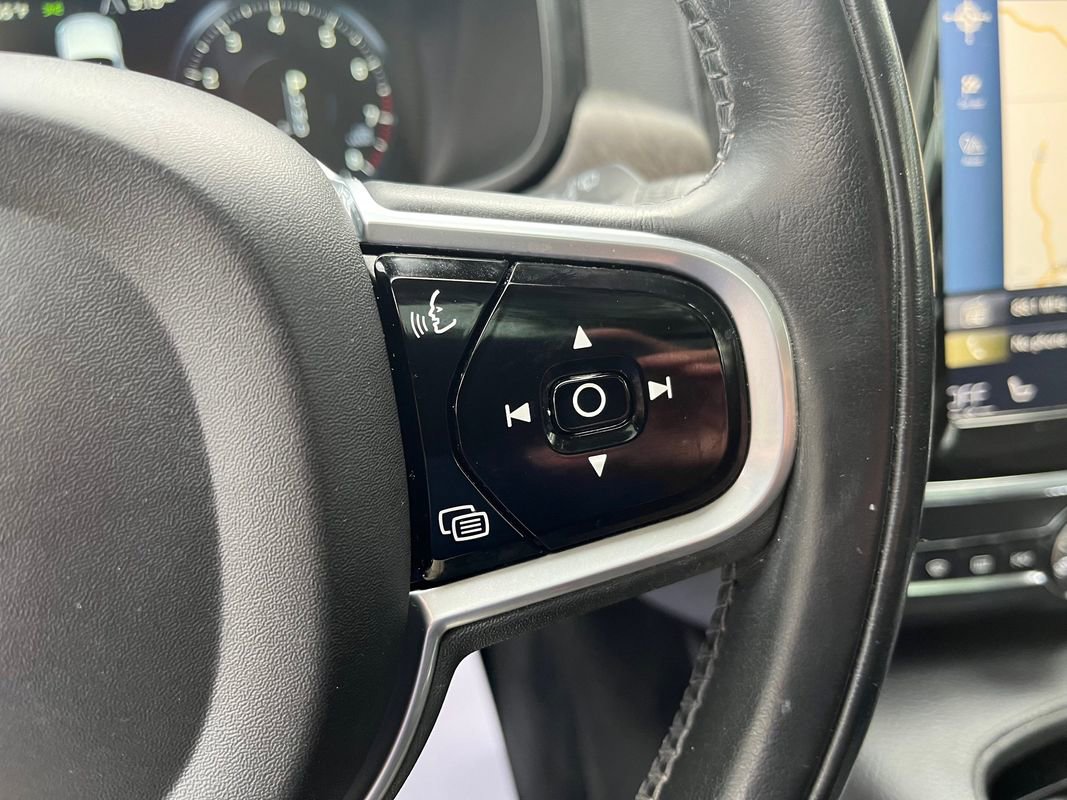 Used 2018 Volvo V90 T5 Cross Country w/ Convenience Package image 15
