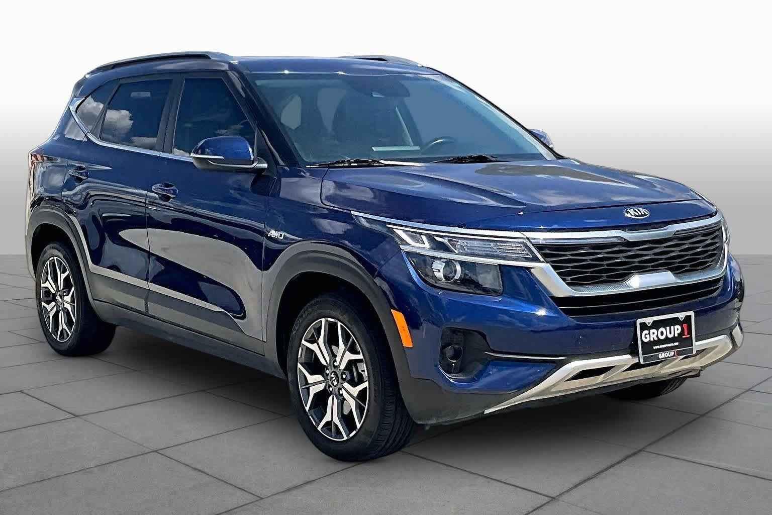 Used 2021 Kia Seltos EX AWD/4WD image 2