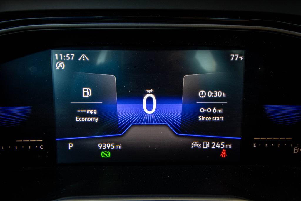 Used 2022 Volkswagen Jetta S FWD image 32