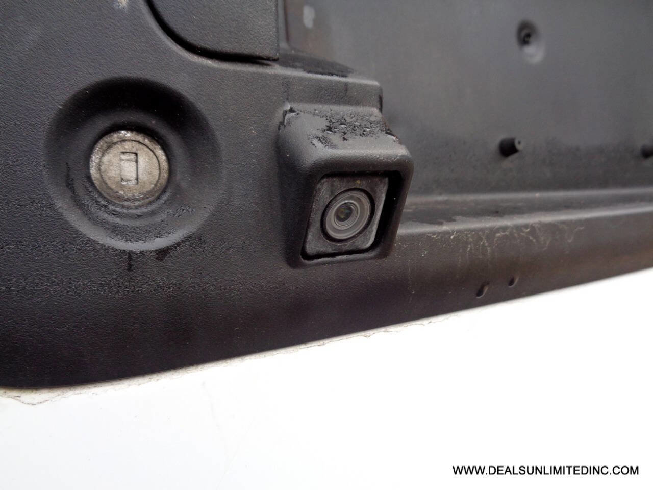 Used 2019 Chevrolet Express 2500 w/ Driver Convenience Package image 16