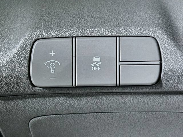 Certified 2026 Hyundai Elantra Sport FWD image 13