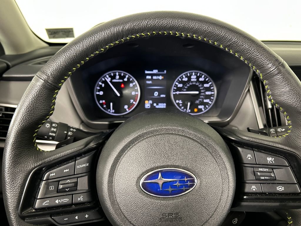 Used 2025 Subaru Outback Onyx Edition image 13