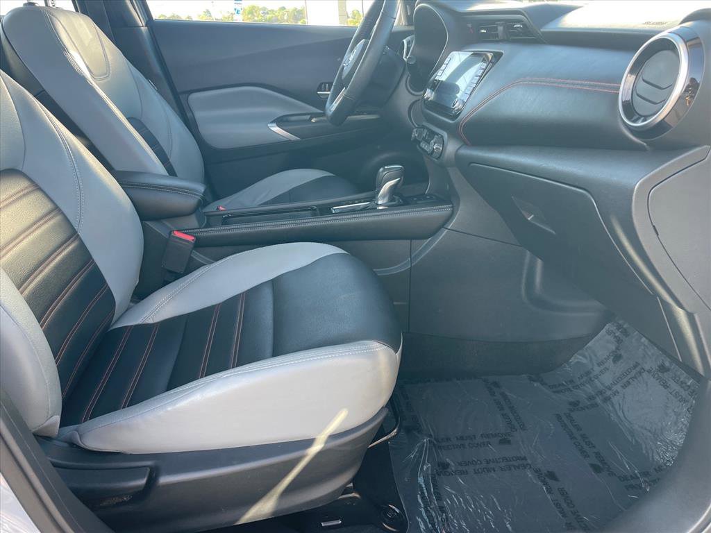 Used 2021 Nissan Kicks SR w/ SR Premium Package FWD image 25