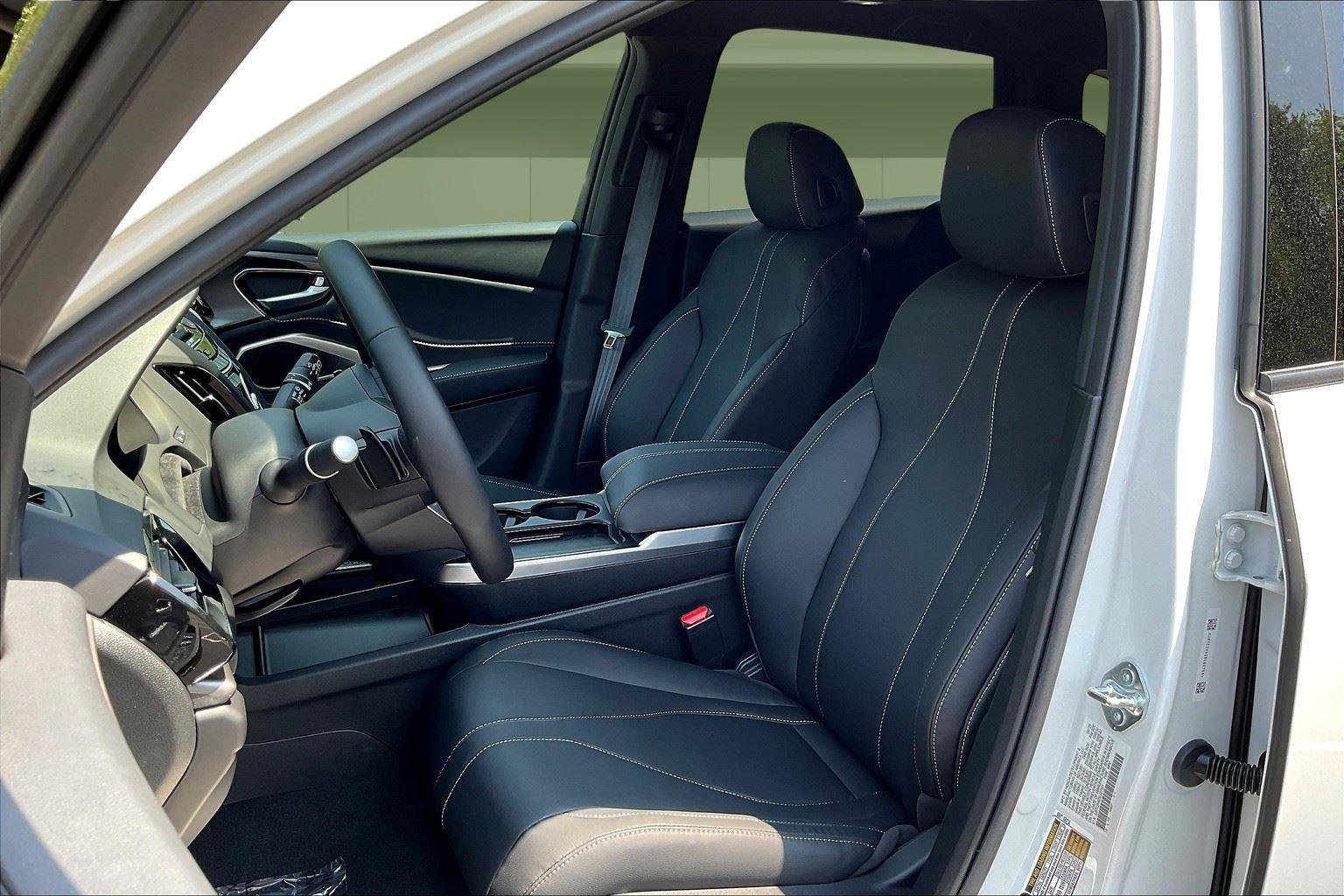 New 2025 Acura RDX SH-AWD image 9