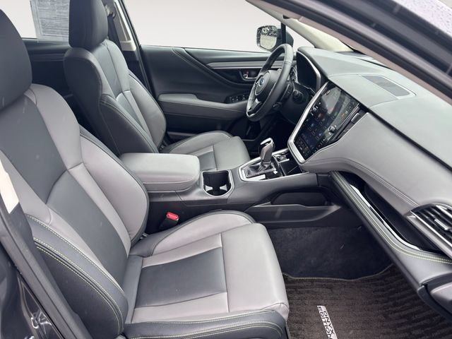 Certified 2025 Subaru Outback Onyx Edition AWD/4WD image 15