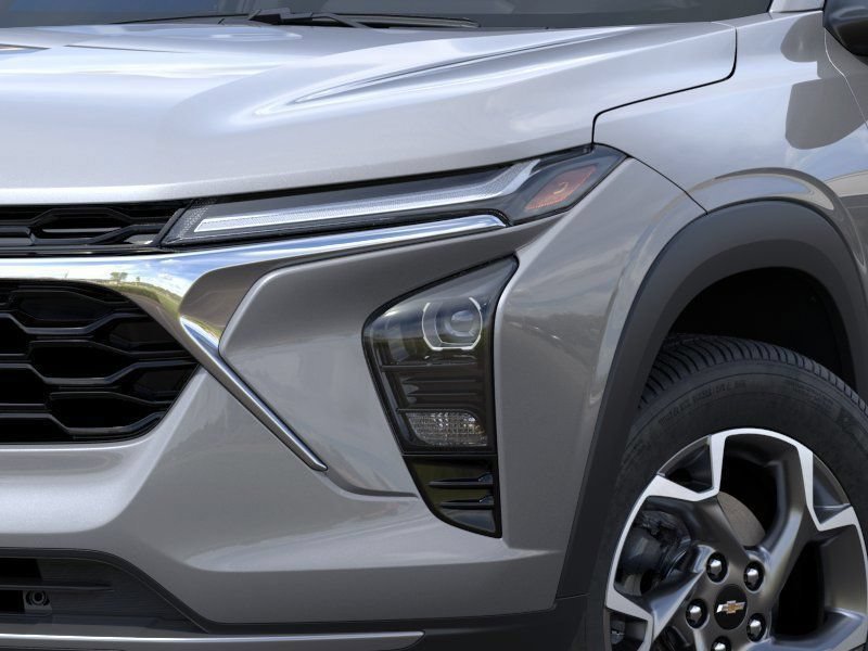 New 2026 Chevrolet Trax LT w/ LT Convenience Package FWD image 10