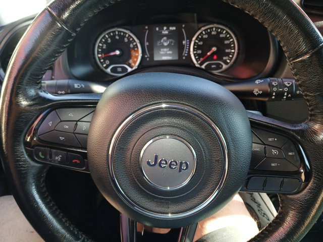 Used 2018 Jeep Renegade Altitude AWD/4WD image 13