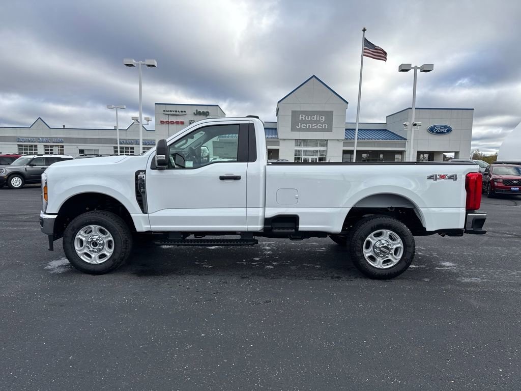 New 2026 Ford F350 XL image 2
