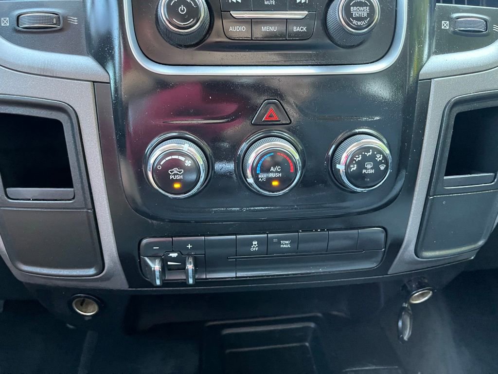 Used 2014 RAM 3500 Tradesman w/ Chrome Appearance Group image 34