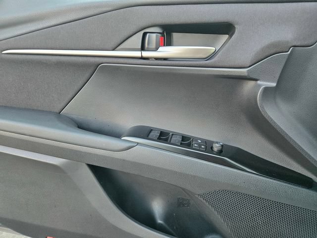 Used 2025 Toyota Camry LE FWD image 21