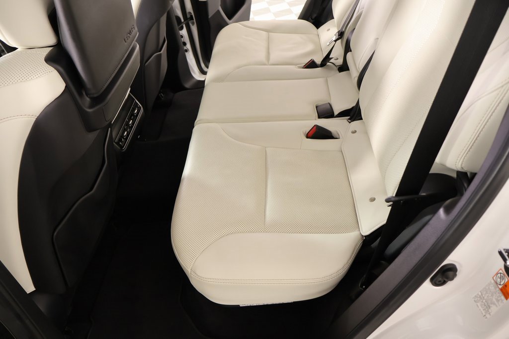 Used 2023 Lexus LX 600 4WD w/ Appearance Package image 13